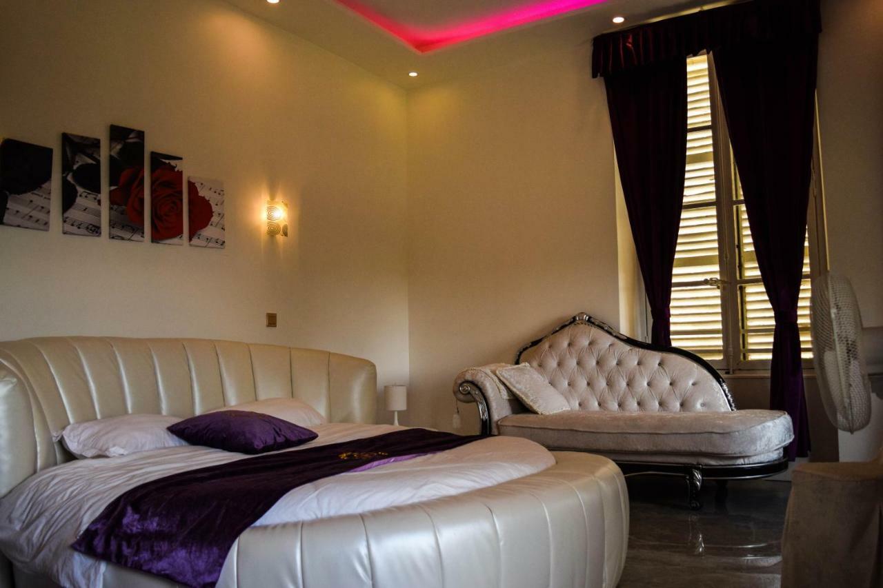 Chateau Nevers Bed & Breakfast Varennes-Vauzelles Ngoại thất bức ảnh